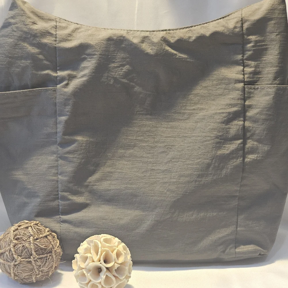 Baggallini Women's Gray Baby Bag